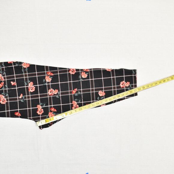 NEW Torrid Women's Skinny Pants Floral Zip Rayon Black Plus Size 22 Ankle Zip - Picture 5 of 8